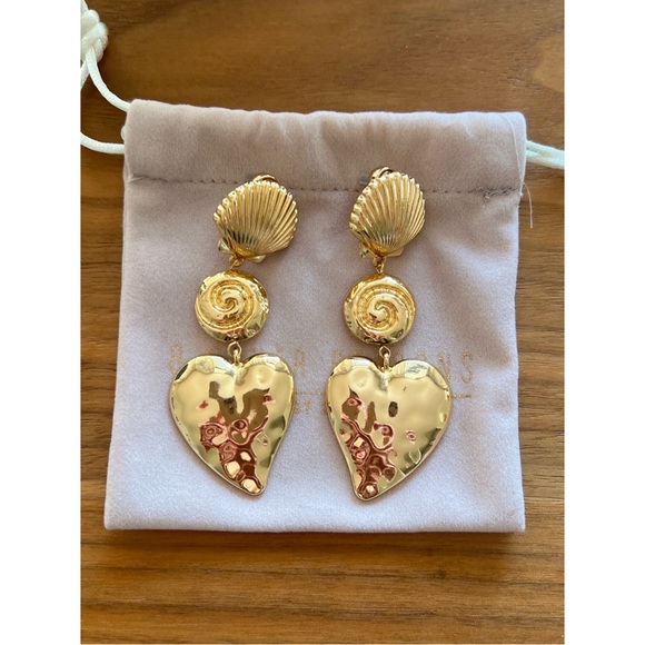 8 Other Reasons Gold Earrings - Picture 1 of 1